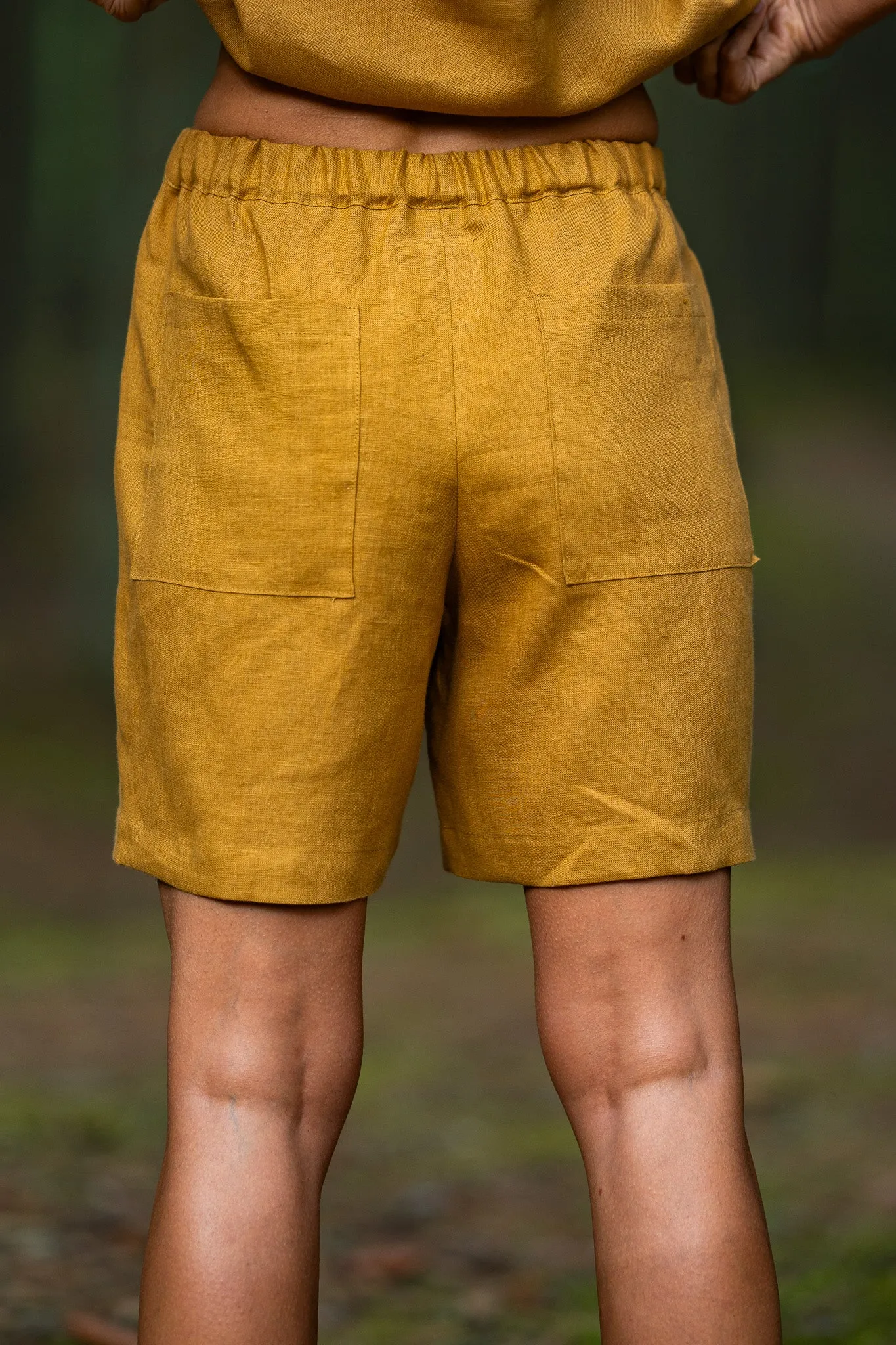 Linen Pleated Shorts BERGEN In Amber Yellow