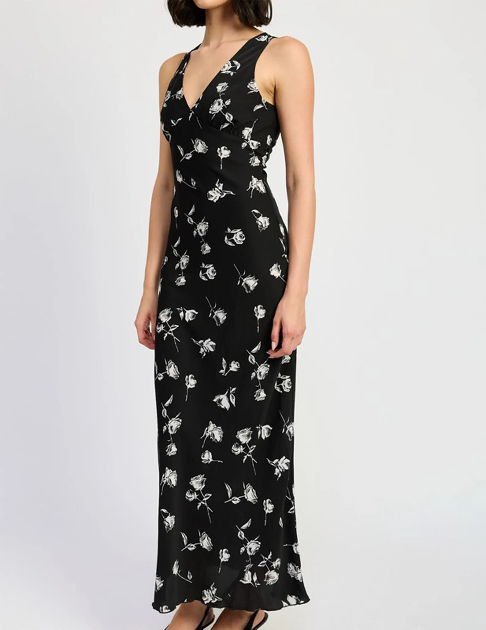 Nikki Black   White Floral Slip Dress