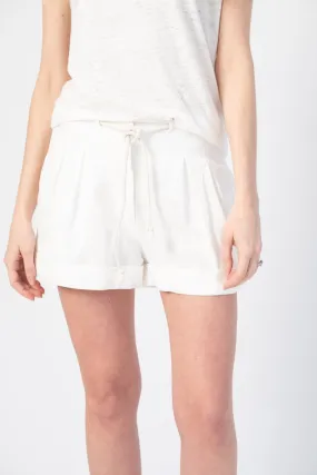 Salma Pleated Shorts in Soft White