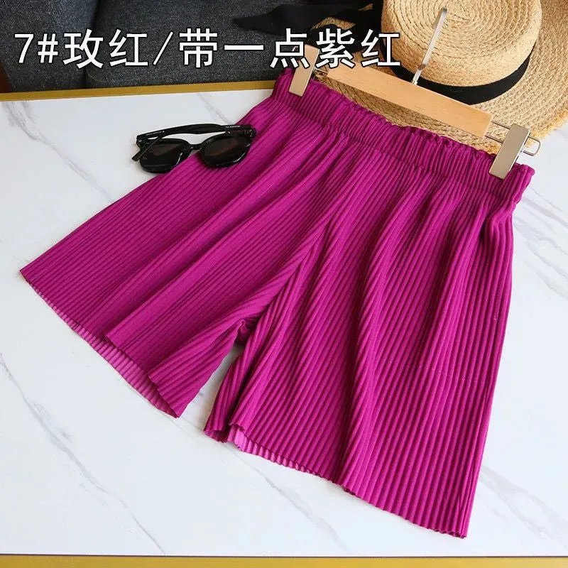 Solid Color Pleated Shorts