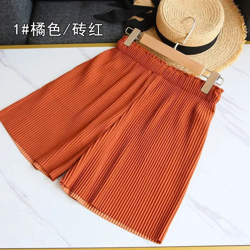 Solid Color Pleated Shorts