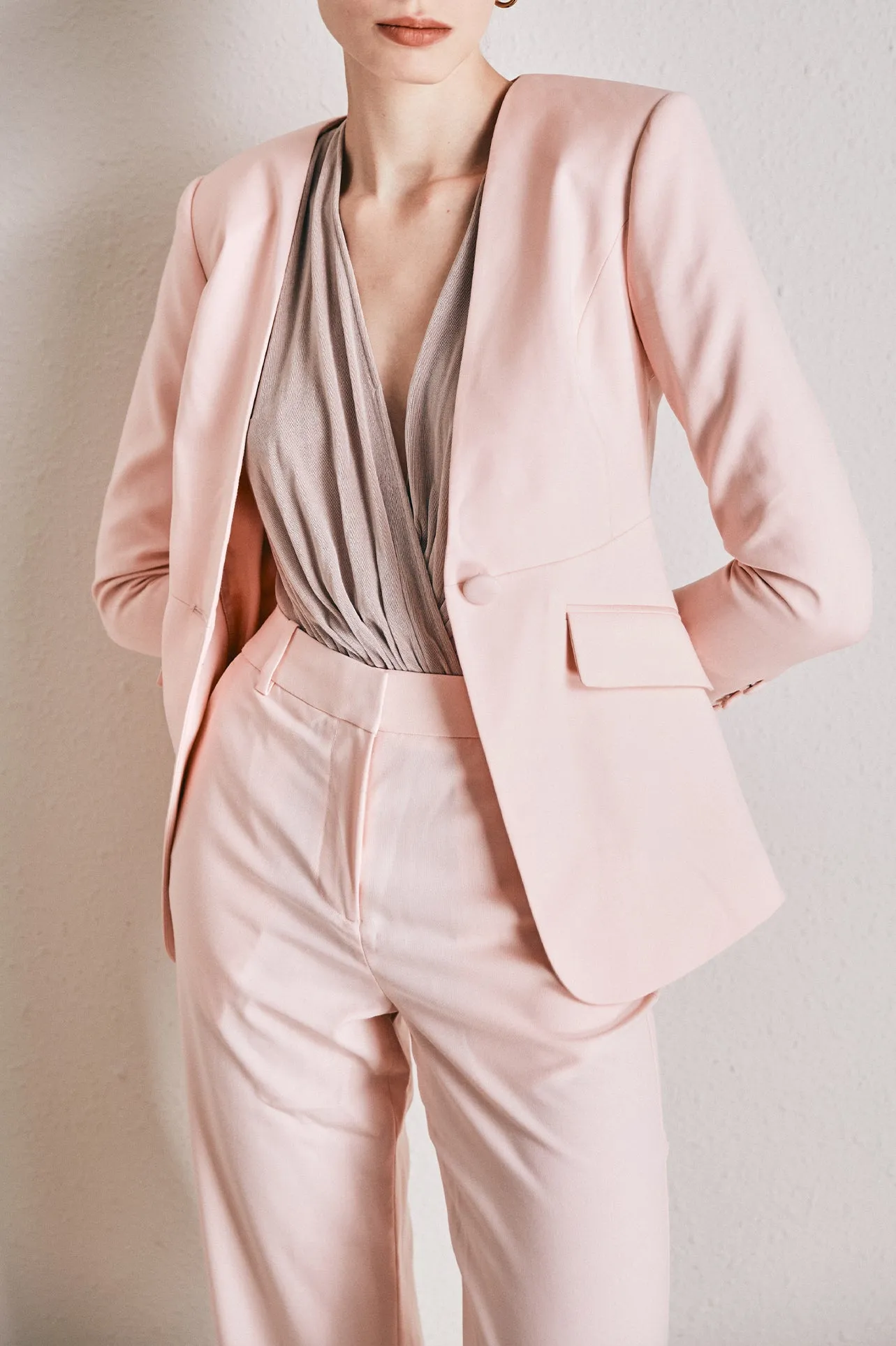 TAILORED JACKET IN PINK