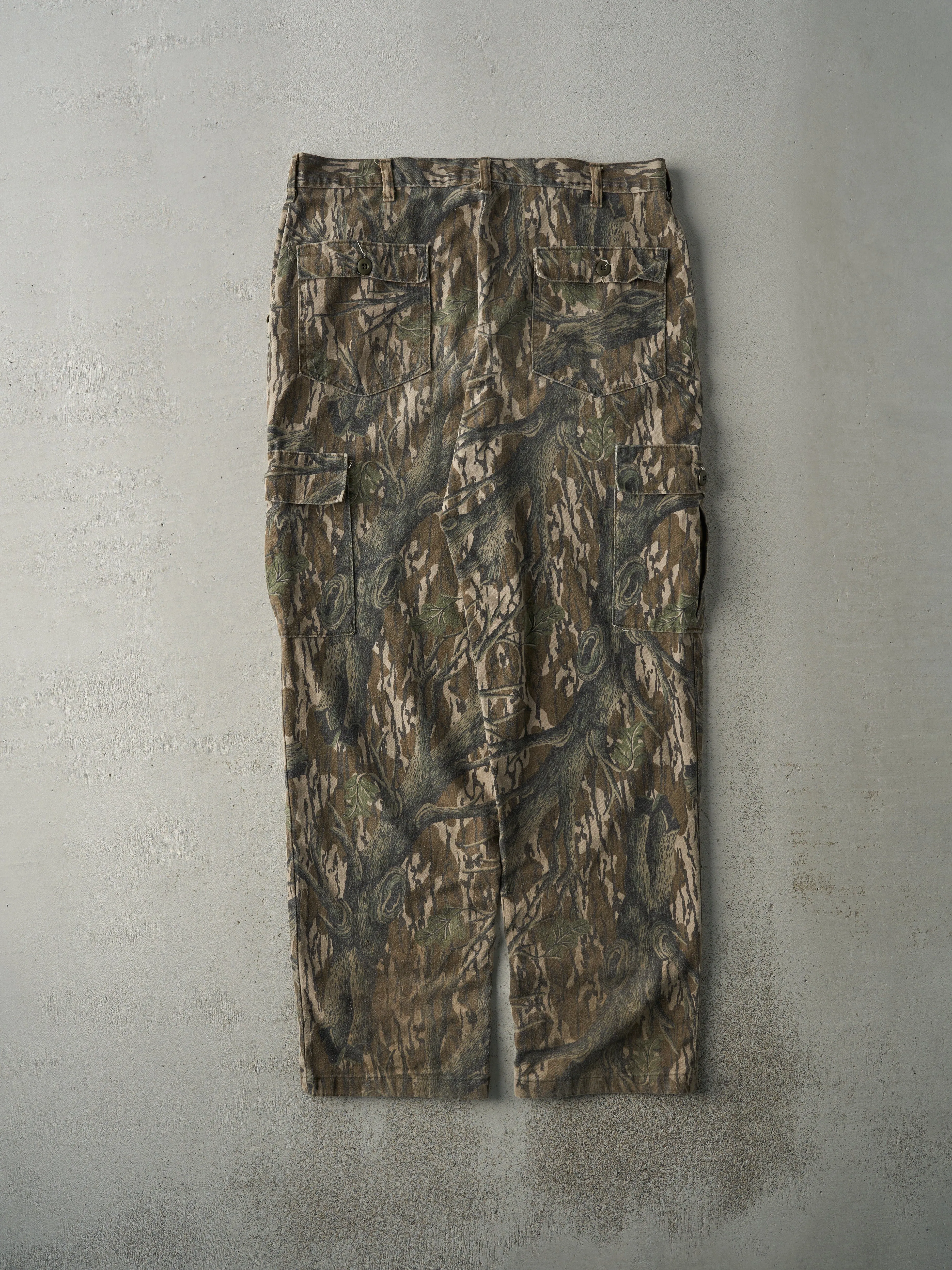 Vintage 90s Brown Simmons x Mossy Oak Camo Light Weight Cargo Pants (37x33)