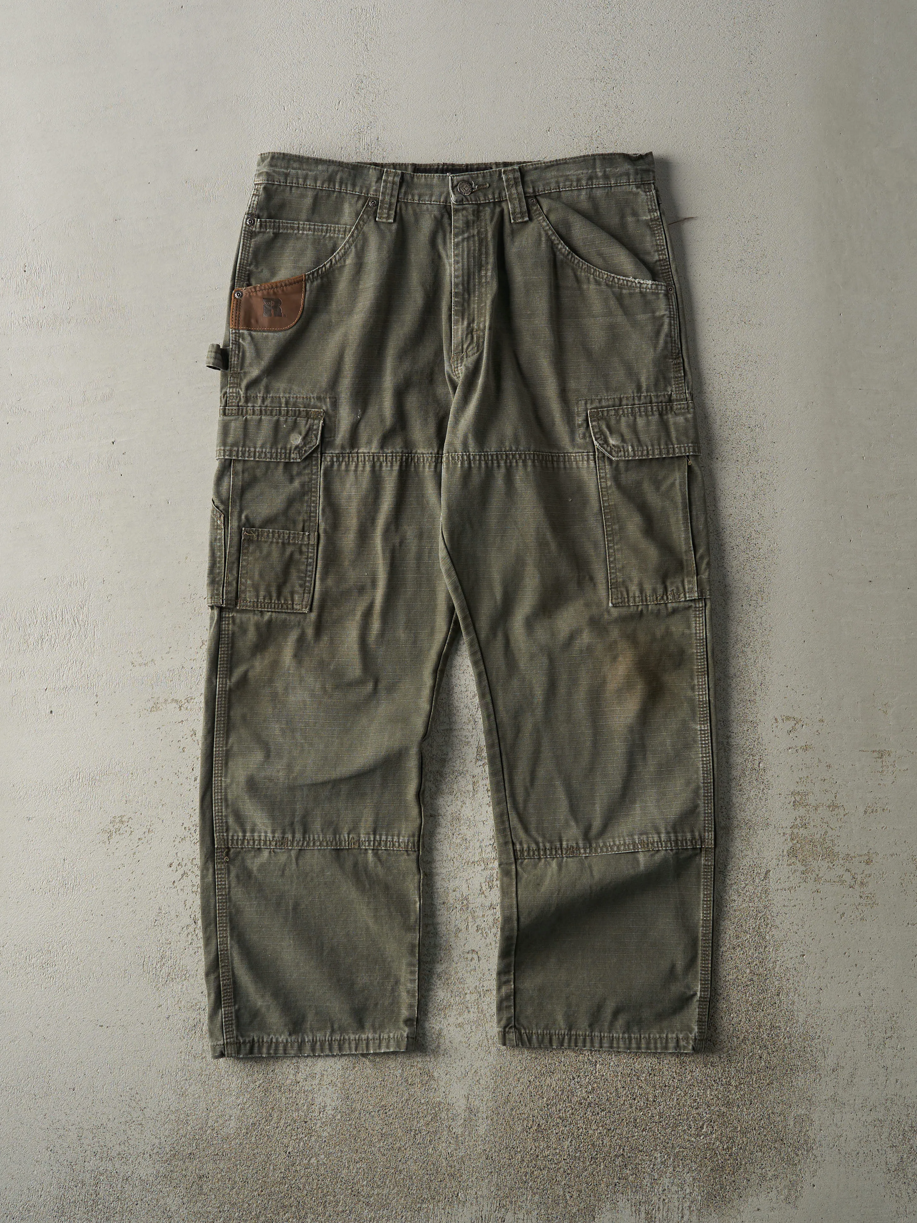 Vintage Y2K Green Wrangler Riggs Cargo Ripstop Carpenter Pants (35.5x29.5)